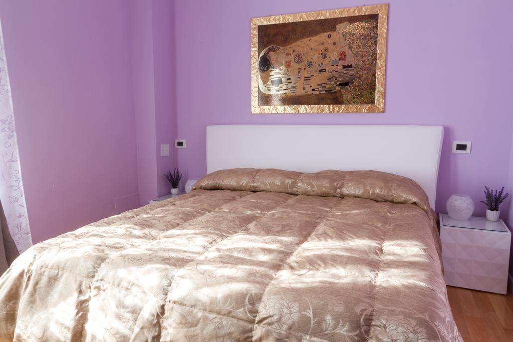Bevilacqua Bed Roma Santa Croce Hotell Rum bild