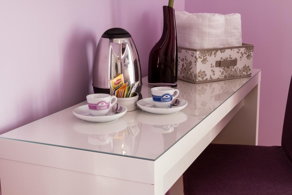 Bevilacqua Bed Roma Santa Croce Hotell Rum bild