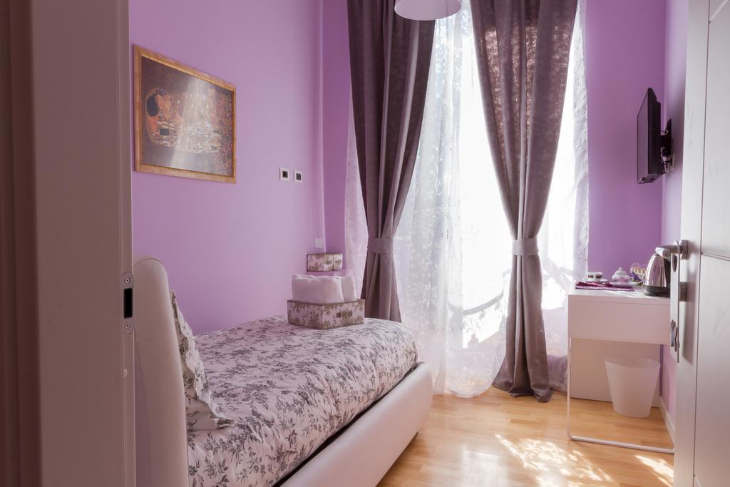 Bevilacqua Bed Roma Santa Croce Hotell Rum bild