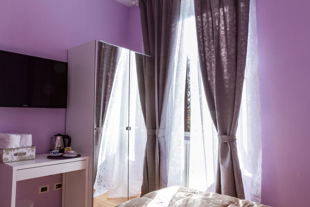 Bevilacqua Bed Roma Santa Croce Hotell Rum bild